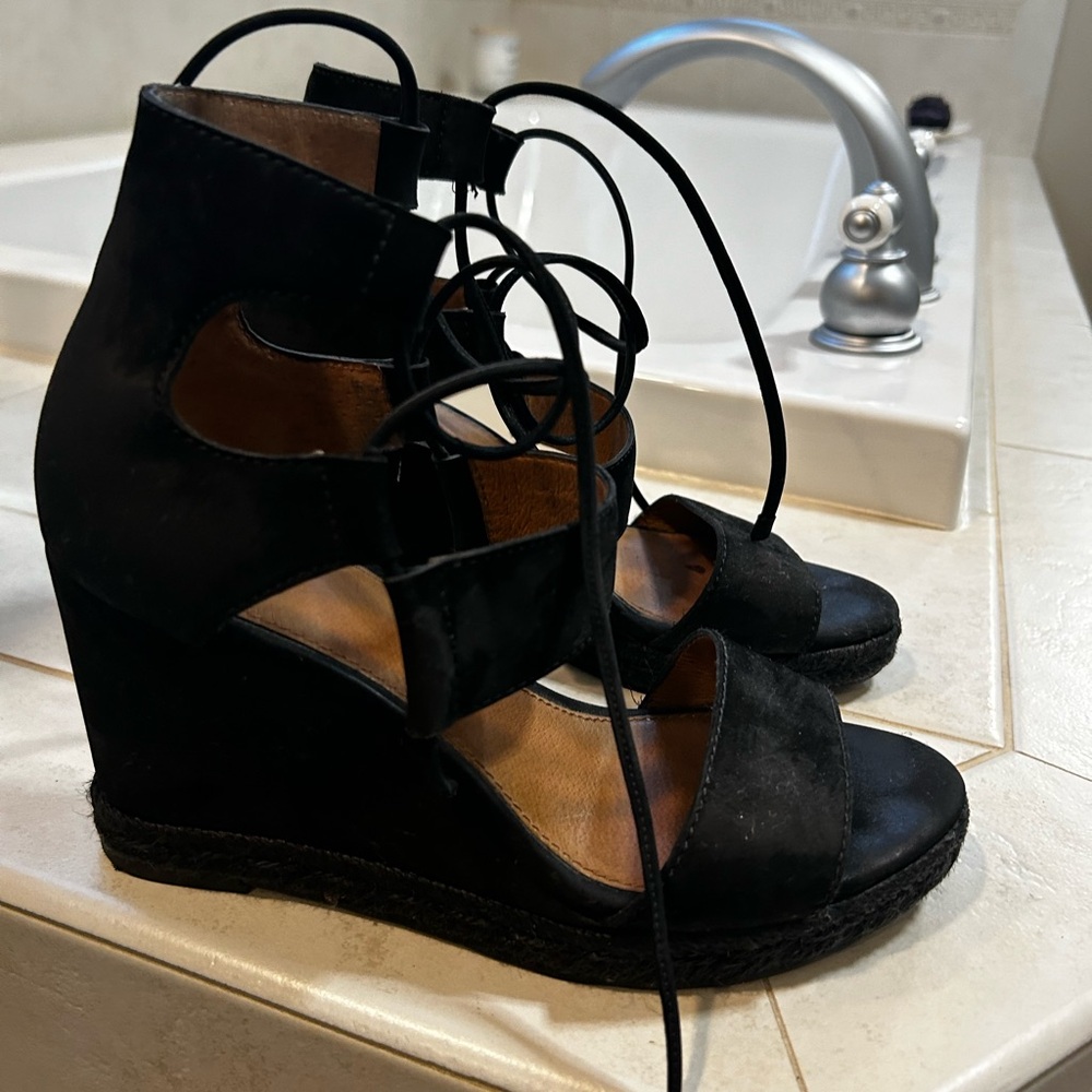 FRYE platform lace-up leather sandals